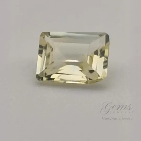 sapphire 6x5x3 square 095ct lc1 000003 600x600.webp
