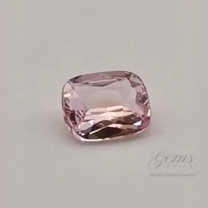 sapphire 5x4x2 cushion 045ct lc2 000001 300x300.webp