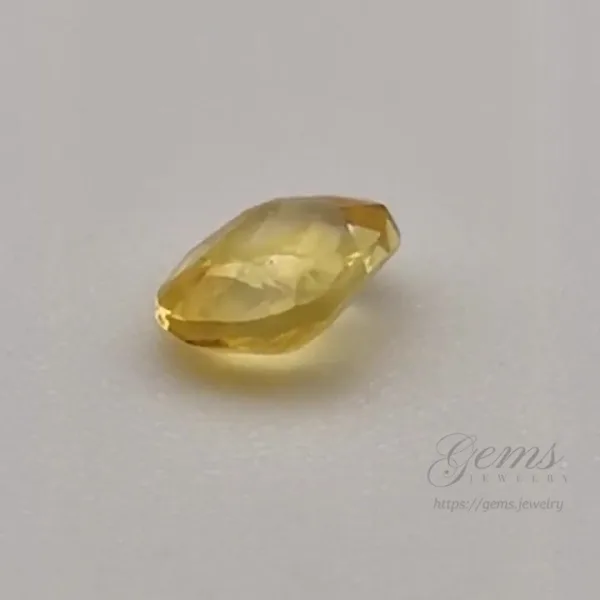 yellow sapphire 5x4x3 cushion 055ct lc2 000004 600x600.webp