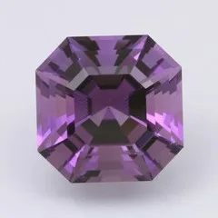 Amethyst Gemstone Buying Guide gemstone image for close comparison