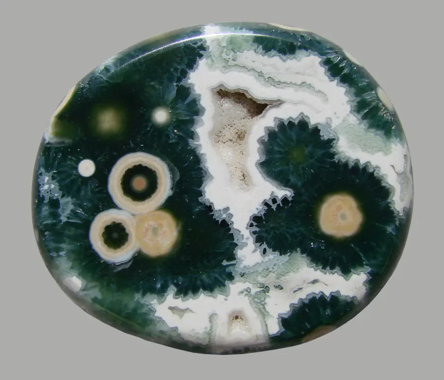 Jasper gemstone image used as a image for gemstone education