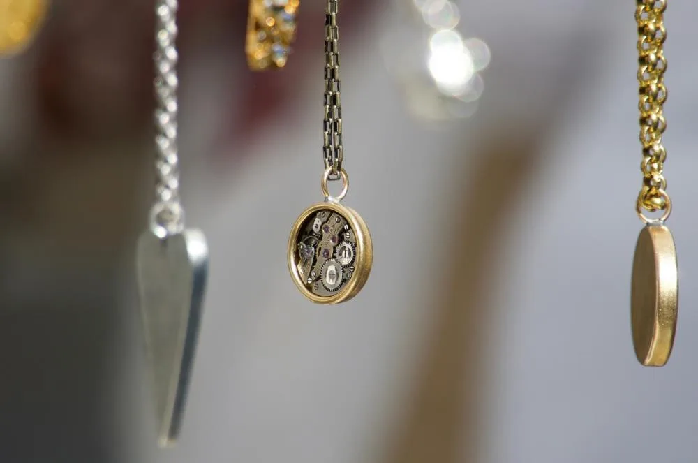Sustainable ethical luxury jewelry